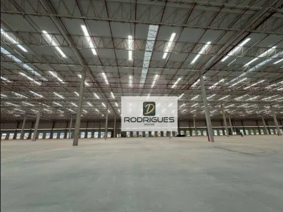 Galpão / Depósito / Armazém para alugar, 5539m² no Loteamento Industrial Coral, Mauá