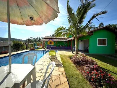 Fazenda / Sítio / Chácara com 3 Quartos para alugar, 1500m² no Curral, Ibiúna