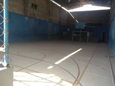 Galpão / Depósito / Armazém com 1 Quarto à venda, 300m² no BNH, Mesquita