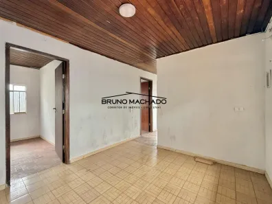 Casa com 3 Quartos para alugar, 480m² no Roça Grande, Colombo