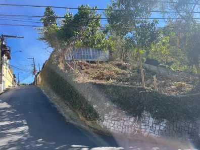 Casa com 3 Quartos à venda, 184m² no Castelanea, Petrópolis