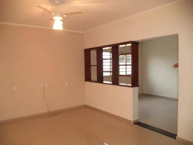 Casa com 3 Quartos à venda, 200m² no Vila Carlota, Sumaré