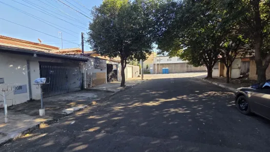 Casa com 2 Quartos para alugar, 100m² no João Aranha, Paulínia
