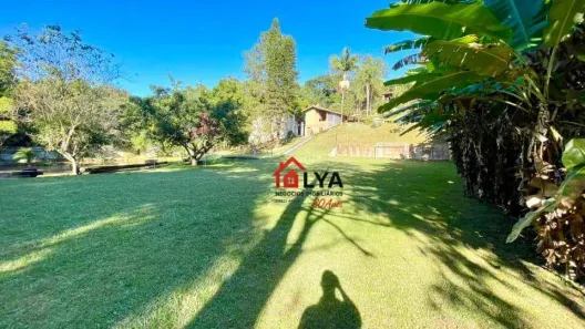 Fazenda / Sítio / Chácara com 6 Quartos para venda ou aluguel, 434m² no Jardim Maracanã, Atibaia