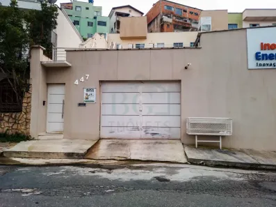 Apartamento com 2 Quartos para alugar, 60m² no Jardim Quisisana, Poços de Caldas