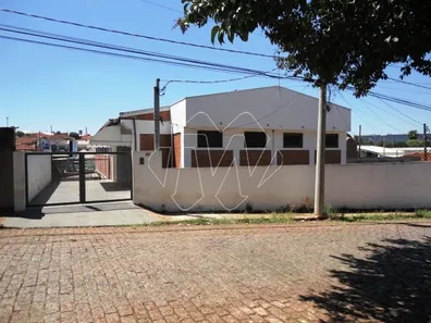 Galpão / Depósito / Armazém à venda, 722m² no Centro, Araraquara