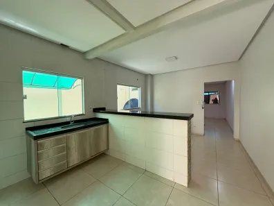 Sobrado com 3 Quartos para alugar, 120m² no , Parauapebas