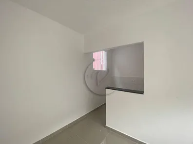 Casa de Condomínio com 2 Quartos para alugar, 55m² no Vila Bastos, Santo André