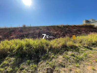 Terreno / Lote / Condomínio à venda, 300m² no Jardim Jalisco, Resende