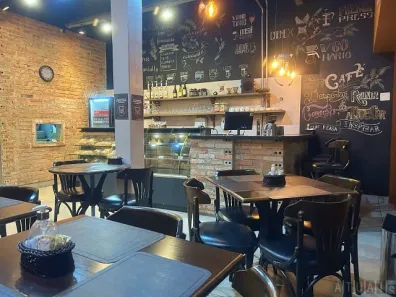 Loja / Salão / Ponto Comercial à venda, 85m² no Centro, Curitiba
