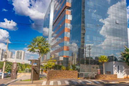 Conjunto Comercial / Sala para alugar, 240m² no Vila São José, São José do Rio Preto