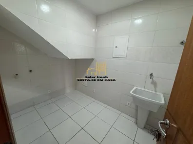 Casa de Condomínio com 3 Quartos para alugar, 90m² no Liberdade, Resende