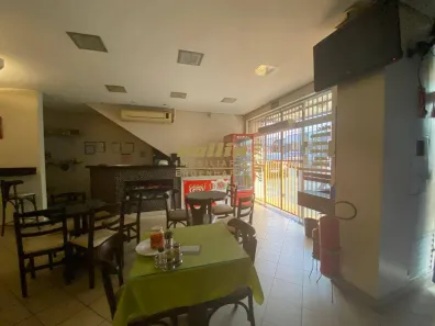 Loja / Salão / Ponto Comercial para venda ou aluguel, 204m² no Centro, Itatiba