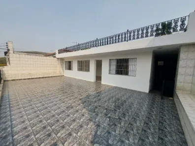 Casa com 3 Quartos à venda, 238m² no Vila Dalva, São Paulo