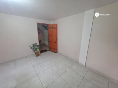 Apartamento com 2 Quartos para alugar, 60m² no Cosmorama, Mesquita