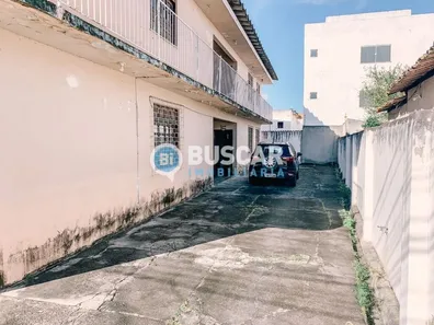 Sobrado com 8 Quartos à venda, 400m² no Queimadinha, Feira de Santana