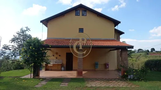 Fazenda / Sítio / Chácara com 3 Quartos à venda, 300m² no Caçapava Velha, Caçapava