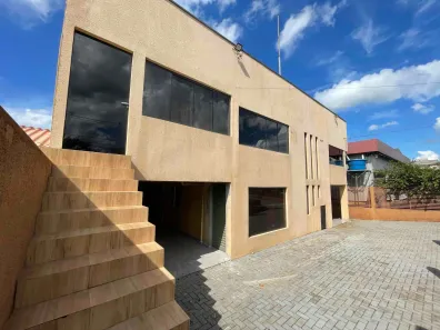Casa com 3 Quartos para alugar, 90m² no Seminário, Chapecó
