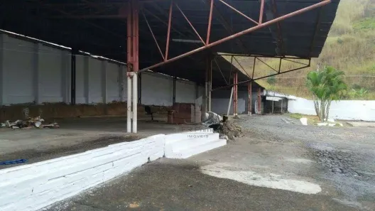 Galpão / Depósito / Armazém à venda, 1288m² no Centro, Barra Mansa