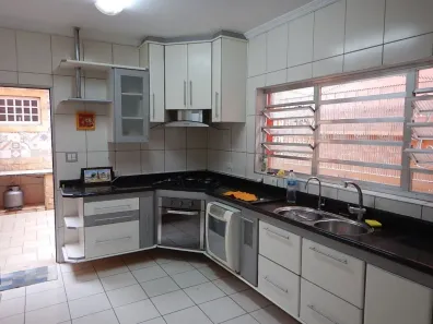 Sobrado com 3 Quartos à venda, 170m² no Jardim Paraíso, São Paulo