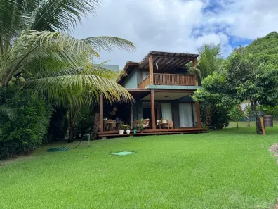 Casa de Condomínio com 4 Quartos à venda, 270m² no Arraial D'Ajuda, Porto Seguro