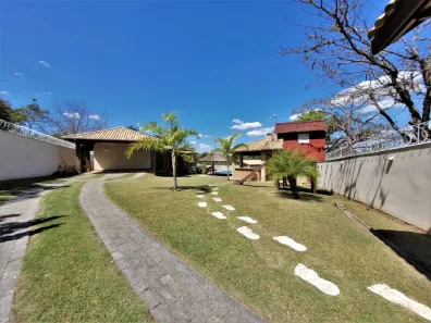 Fazenda / Sítio / Chácara com 4 Quartos à venda, 1024m² no Estância Lago Azul (Ártemis), Piracicaba