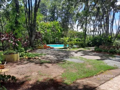 Fazenda / Sítio / Chácara com 5 Quartos à venda, 250m² no Monterrey, Louveira