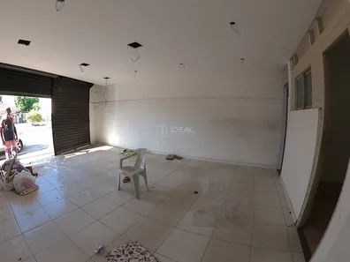 Loja / Salão / Ponto Comercial com 3 Quartos à venda, 380m² no Parque Califórnia, Campos dos Goytacazes