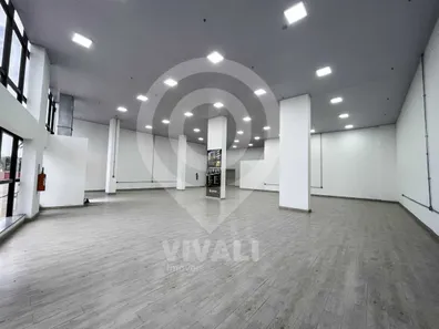 Loja / Salão / Ponto Comercial à venda, 361m² no Vila Brasileira, Itatiba