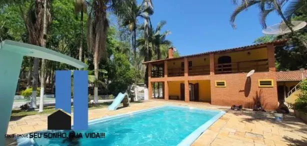 Fazenda / Sítio / Chácara com 3 Quartos à venda, 4900m² no Jardim Pinheirinho, Embu das Artes