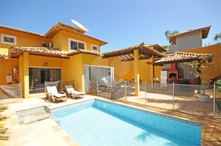 Casa com 4 Quartos para venda ou aluguel, 250m² no Ferradura, Armação dos Búzios