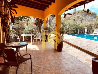 Fazenda / Sítio / Chácara com 3 Quartos à venda, 305m² no Condomínio Lagoinha, Jacareí