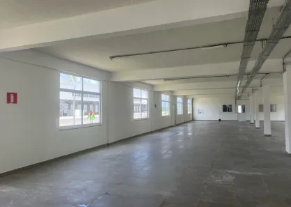 Galpão / Depósito / Armazém para alugar, 1600m² no Setor de Habitações Individuais Sul, Brasília