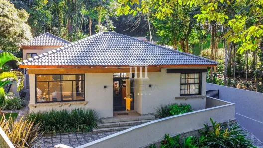 Casa de Condomínio com 4 Quartos à venda, 223m² no Posse, Teresópolis