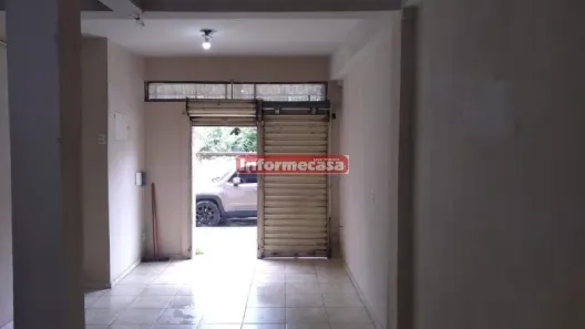 Loja / Salão / Ponto Comercial para alugar, 32m² no Centro, Queimados