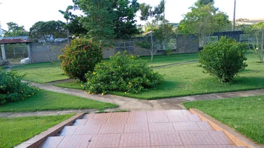 Fazenda / Sítio / Chácara com 3 Quartos à venda, 160m² no Cercado, Araçoiaba da Serra