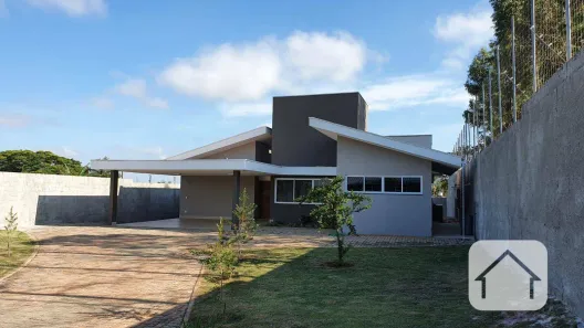 Fazenda / Sítio / Chácara com 3 Quartos à venda, 280m² no Aglomeração Urbana de Jundiaí, Louveira