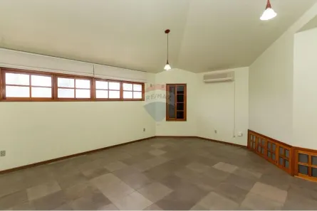 Casa com 4 Quartos à venda, 342m² no Patronato, Santa Maria