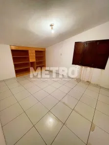 Loja / Salão / Ponto Comercial com 4 Quartos para alugar, 350m² no Atrás da Banca, Petrolina
