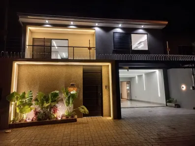 Sobrado com 4 Quartos à venda, 320m² no Parque Solar do Agreste B, Rio Verde