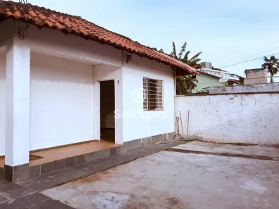 Casa com 2 Quartos para alugar, 100m² no Itaipu, Niterói