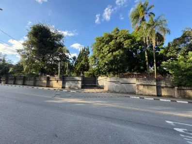 Fazenda / Sítio / Chácara com 4 Quartos à venda, 324m² no Vila Domingues, Votorantim