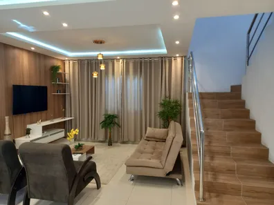 Sobrado com 4 Quartos à venda, 248m² no Centro, Timon
