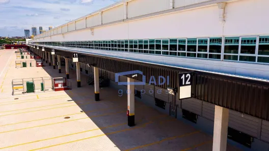 Galpão / Depósito / Armazém para alugar, 2790m² no Quitaúna, Osasco