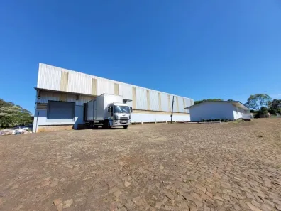 Galpão / Depósito / Armazém para alugar, 2500m² no Autódromo, Chapecó