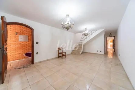 Casa com 3 Quartos para alugar, 216m² no Rudge Ramos, São Bernardo do Campo