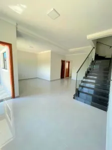 Sobrado com 3 Quartos à venda, 125m² no Mirante das Agulhas, Resende