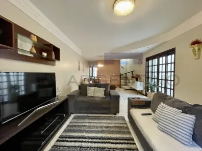 Casa com 3 Quartos para venda ou aluguel, 135m² no Parque Santana, Mogi das Cruzes