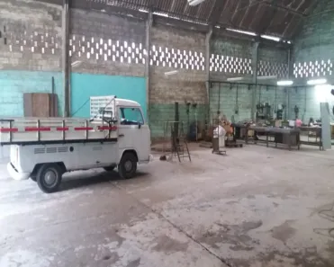 Galpão / Depósito / Armazém para venda ou aluguel, 1350m² no Chácaras Rio-Petrópolis, Duque de Caxias