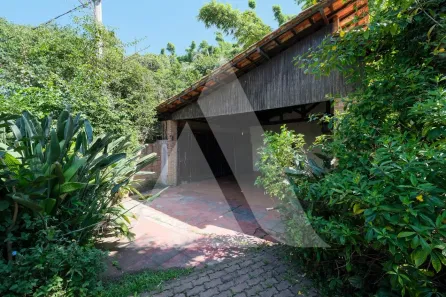 Casa de Vila com 4 Quartos à venda, 420m² no Jardim Luzitânia, São Paulo